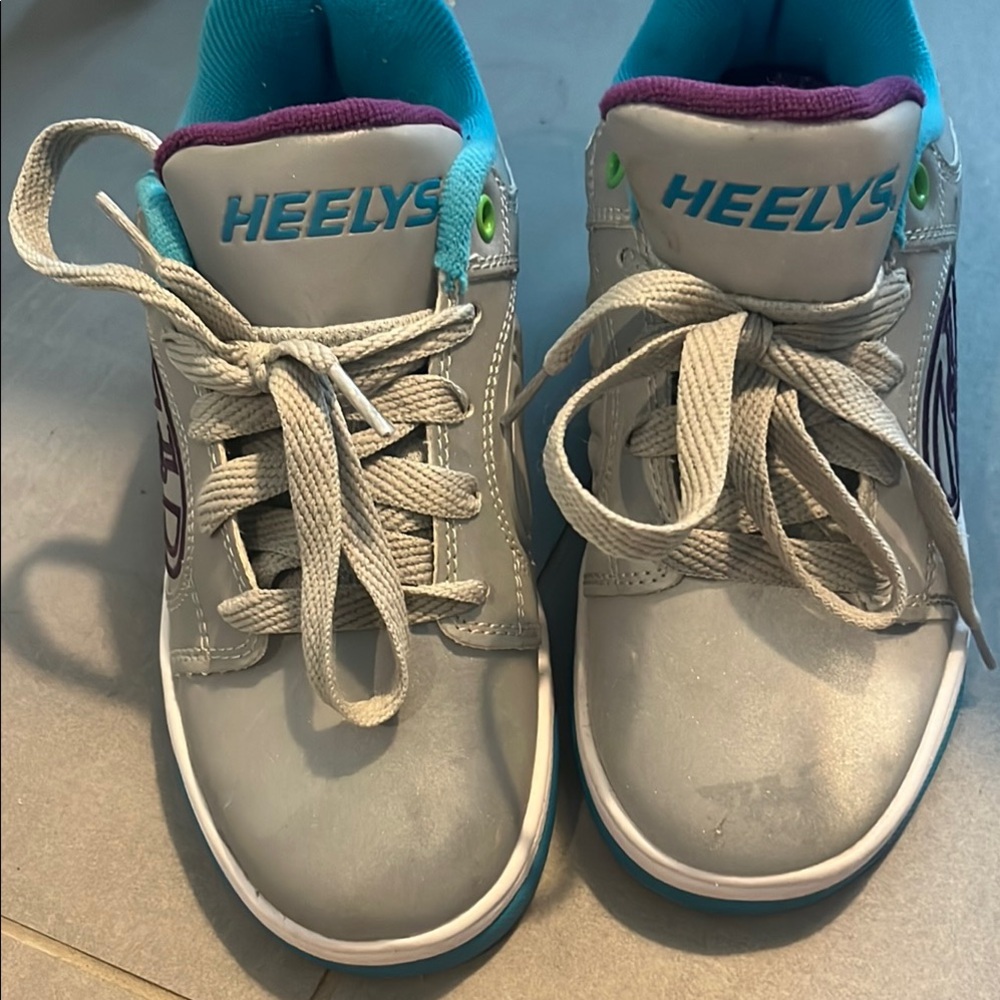 Heelys Gray and Blue Sneakers